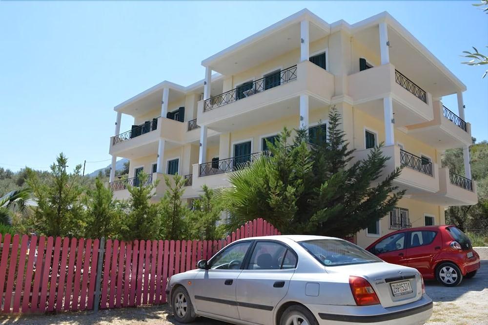 Appartement Katsenos *
